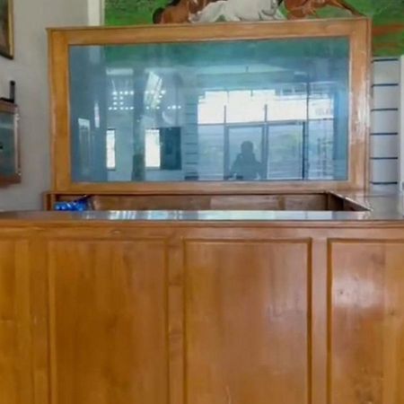 Hotel Lucky 21 Syariah Mitra Reddoorz Lubuklinggau Ngoại thất bức ảnh